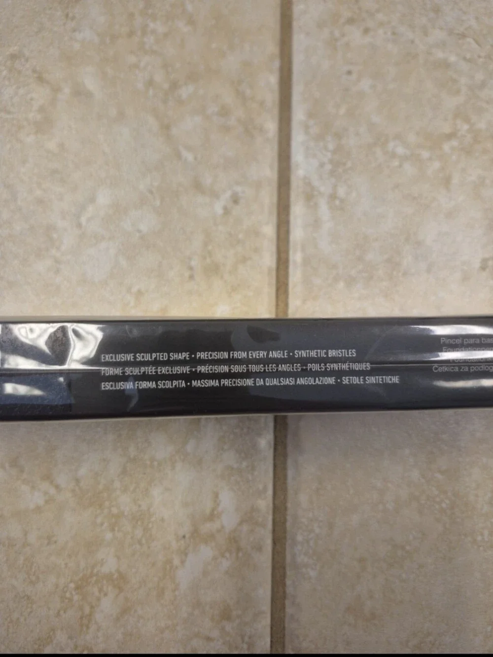 Kat Von D Lock-It Foundation Brush